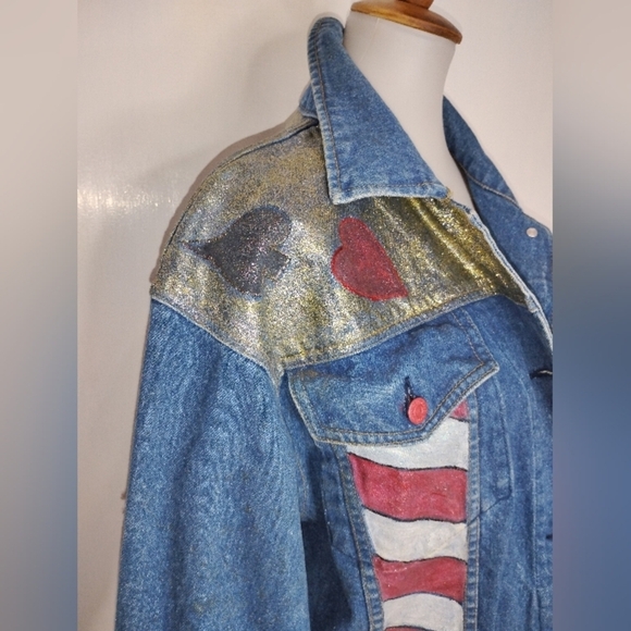 UPCYCLED KING OF HEARTS DENIM JACKET - Picture 9 of 10